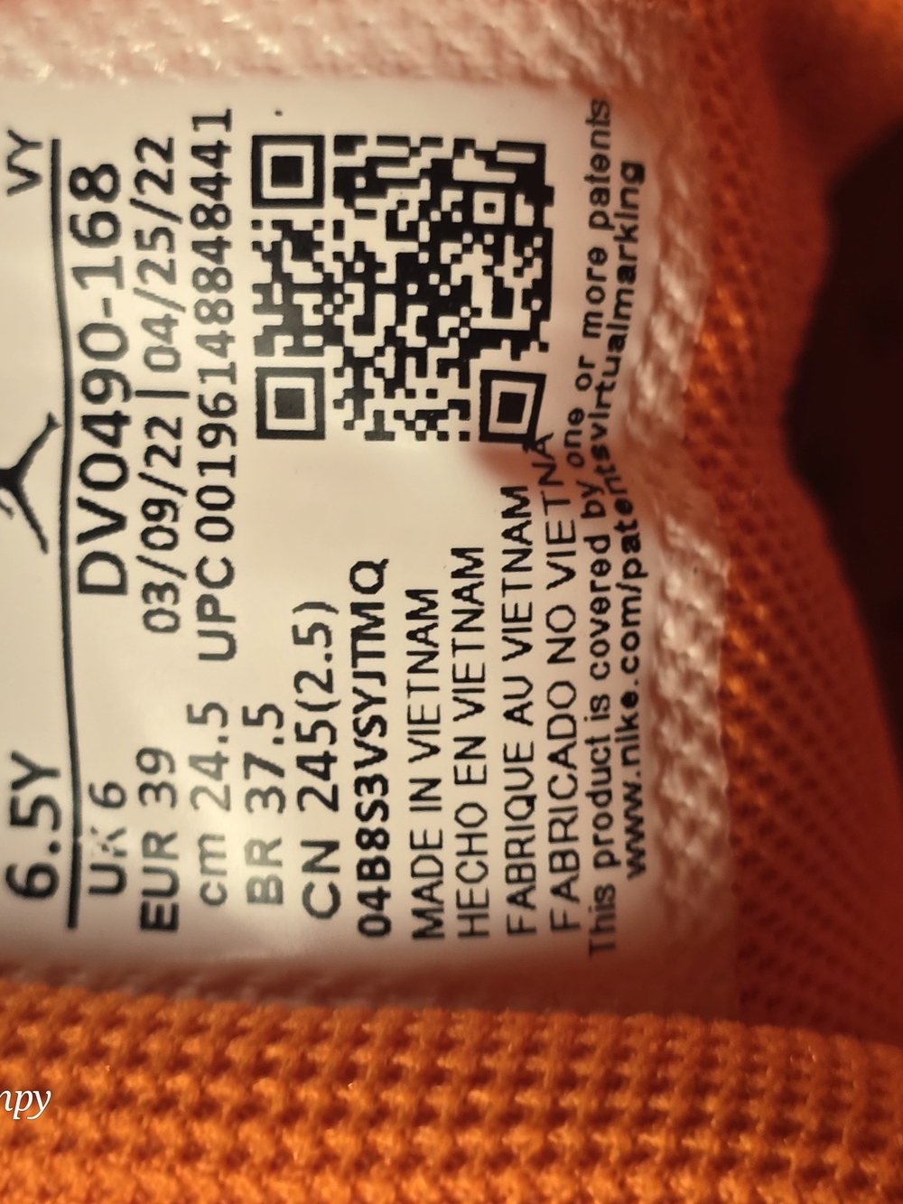 Jordan Max Aura 4 GS White Pinksicle Orange DV0490-168 Size 6.5Y/Women Size 8 - Picture 11 of 13